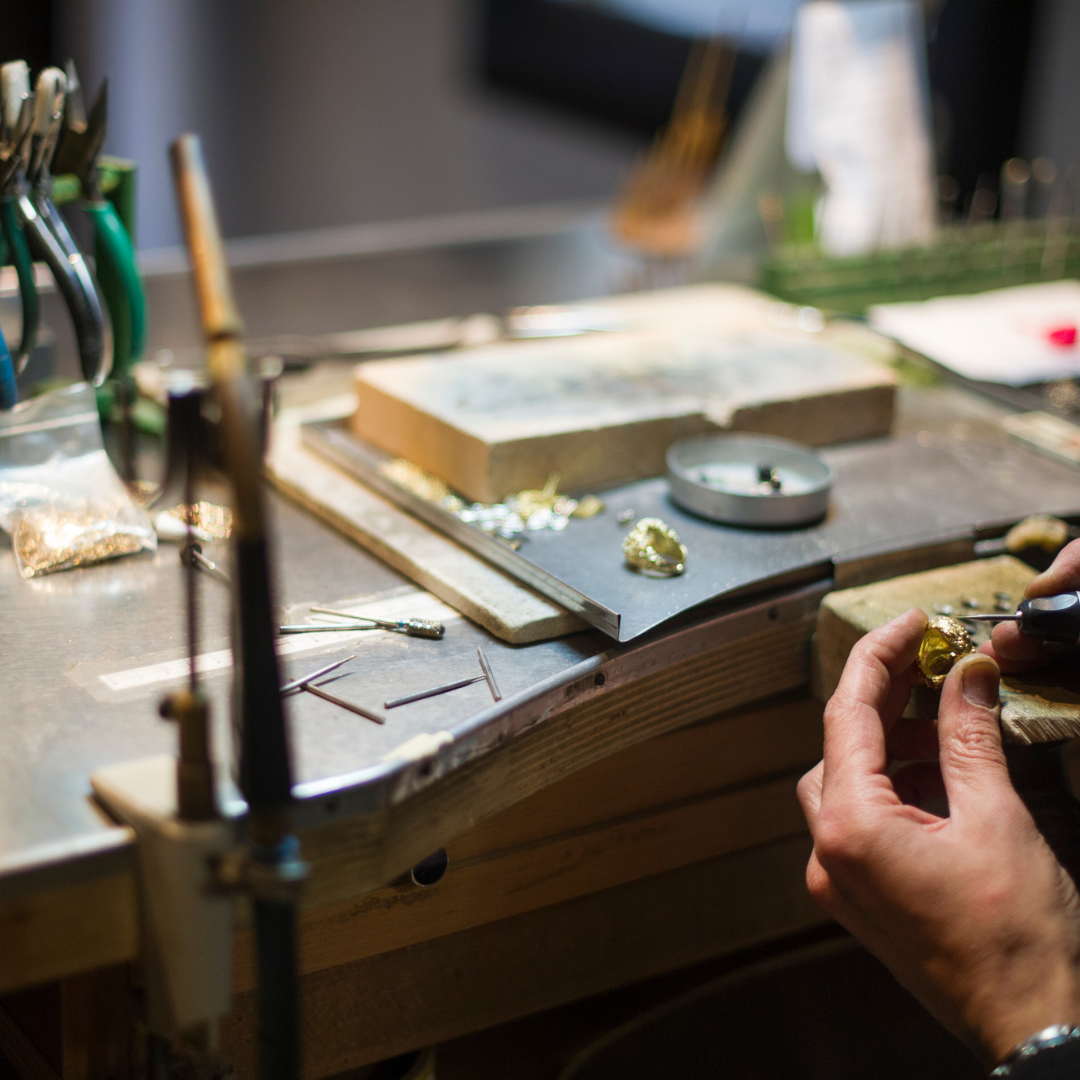 The Atelier at the Edge of the Bosphorus card thumbnail